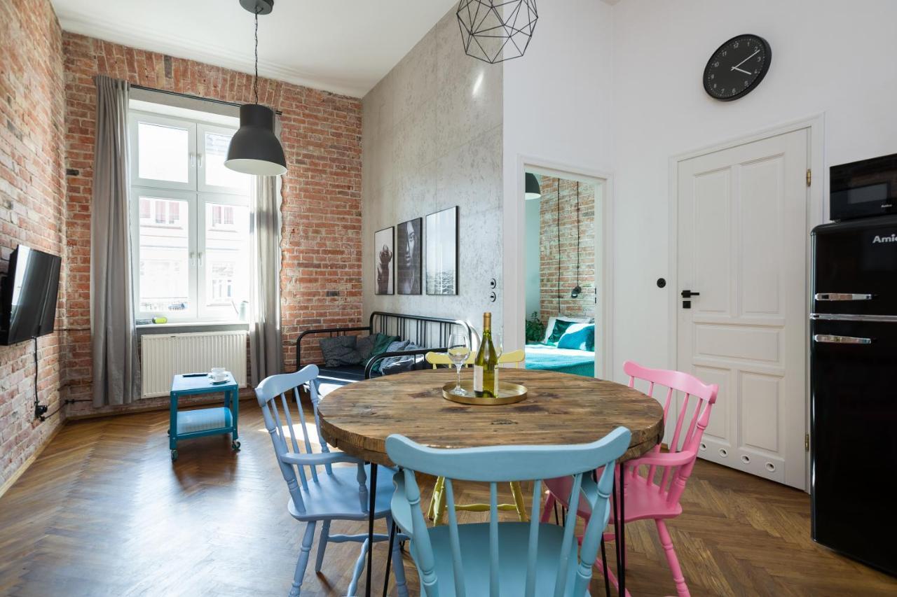 Discover Krakow Apartments - 3 Rakowicka St - Amazing Loft Near Main Station - Netflix Luaran gambar